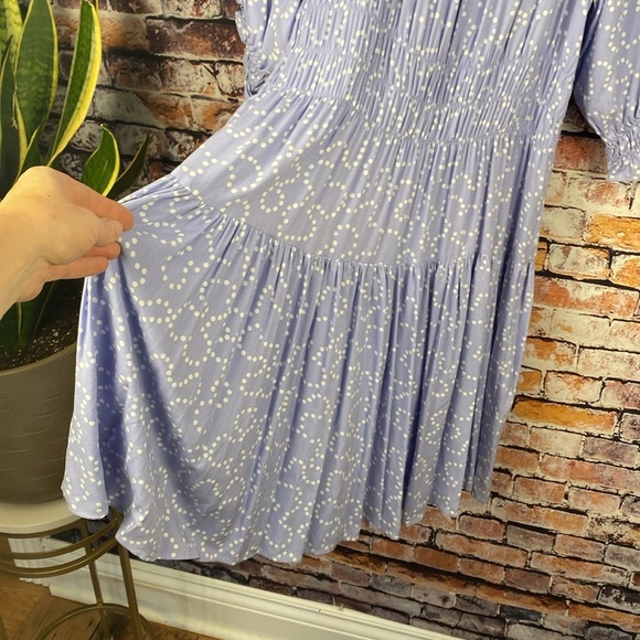 Gabby Skye Lavender Tiered Dress with White Polkadot Pattern short sleeve Sz M - Picture 13 of 15